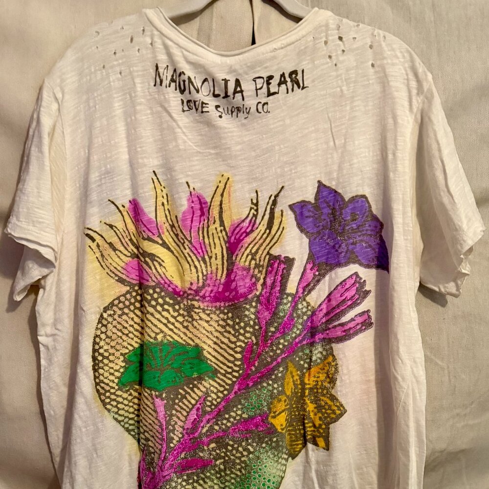 Magnolia Pearl St Augustine Tee - Picture 7 of 9